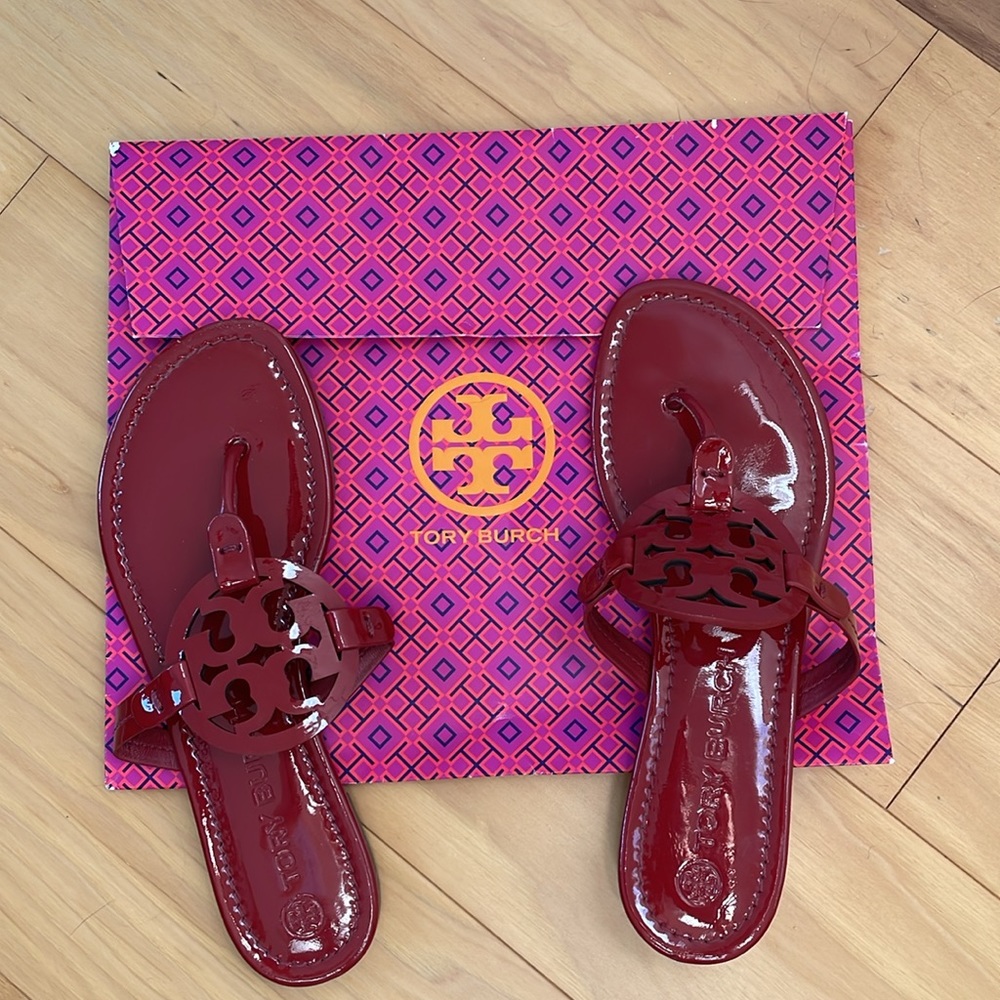 Tory Burch Sandals size 9